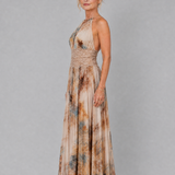 Elvira | Abito Maxi con Scollo All'Americana e Dettaglio in Pizzo