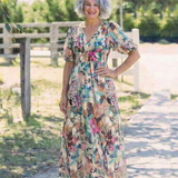 Aurelia | Abito Midi con Scollo a V e Vita Arricciata