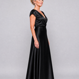 Morgana | Abito Maxi con Maniche a Cappuccio